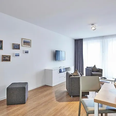 Deichhaeuser Anna Kueste Deichhaeuser Anna Kueste 4-30 * Bensersiel